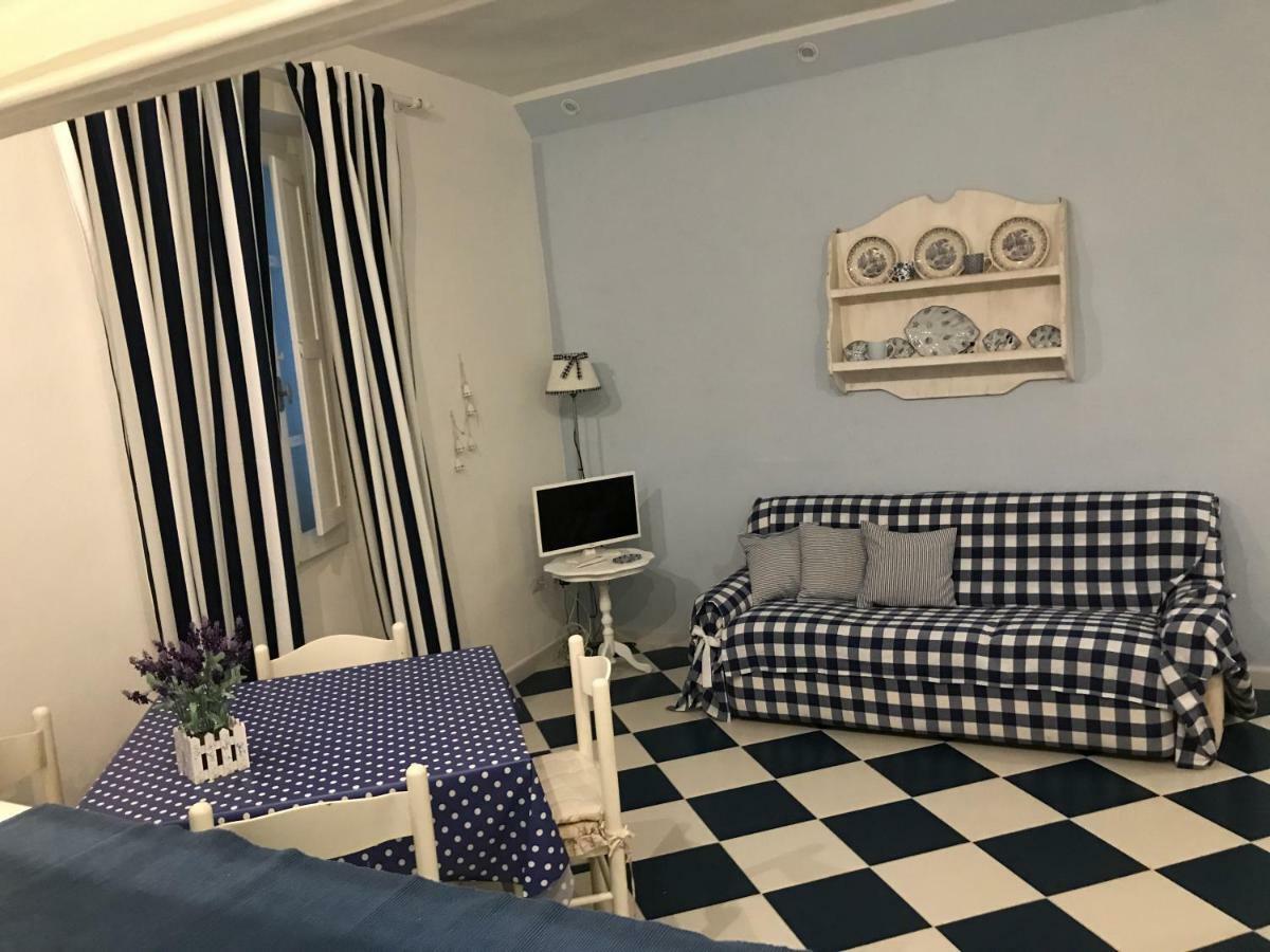 Light Blue Guest House อาลเกโร ภายนอก รูปภาพ