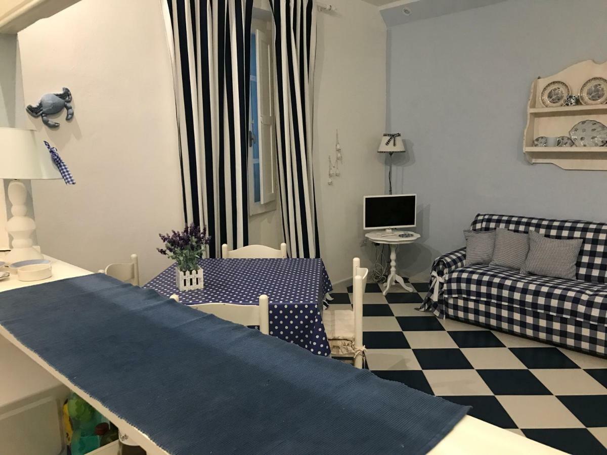 Light Blue Guest House อาลเกโร ภายนอก รูปภาพ